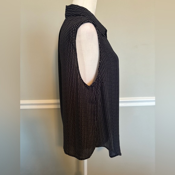 ADRIANNA PAPELL Navy Polka Dot Sleeveless Blouse - Picture 5 of 7